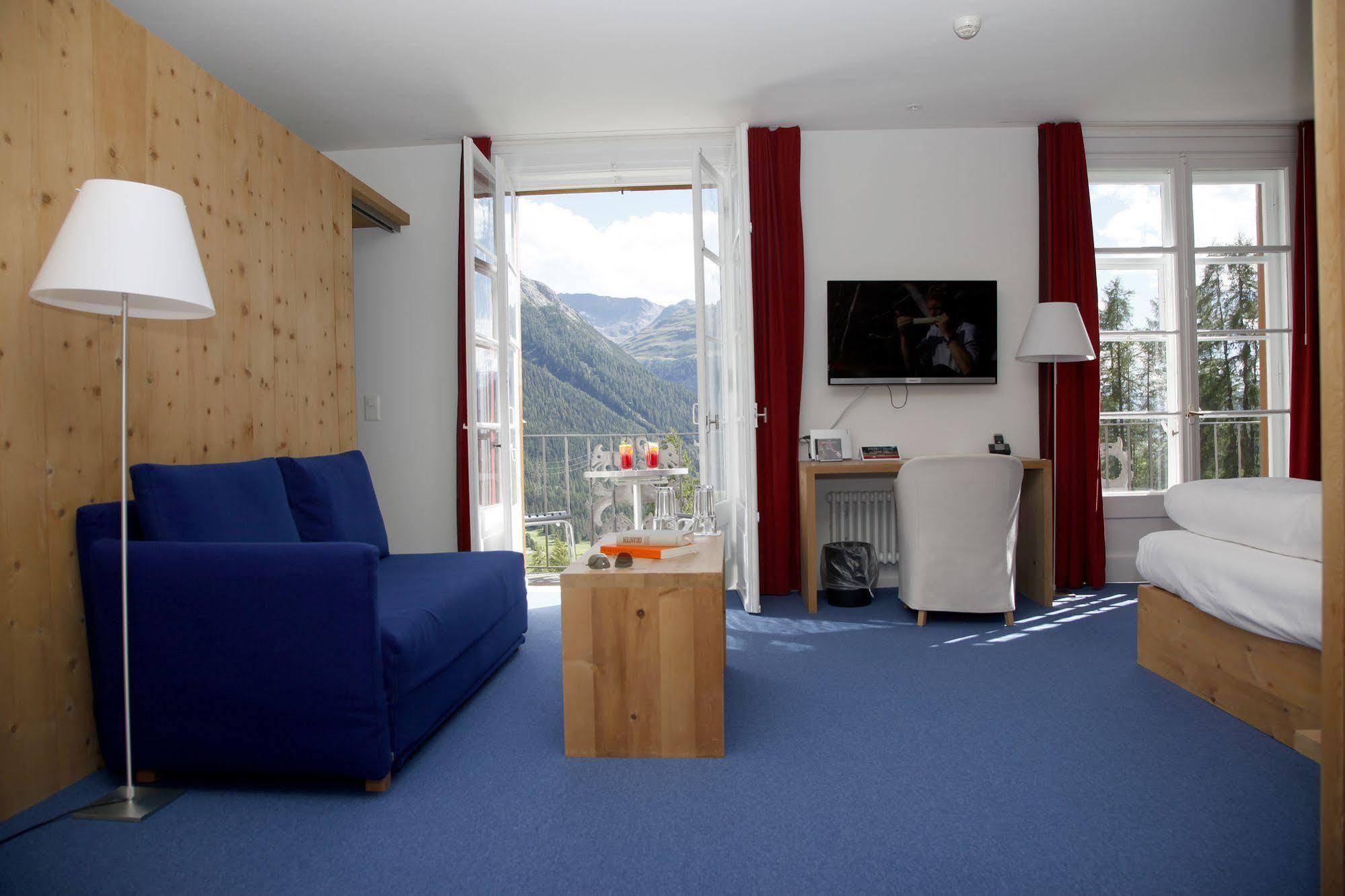 Hotel Castell Zuoz Luaran gambar
