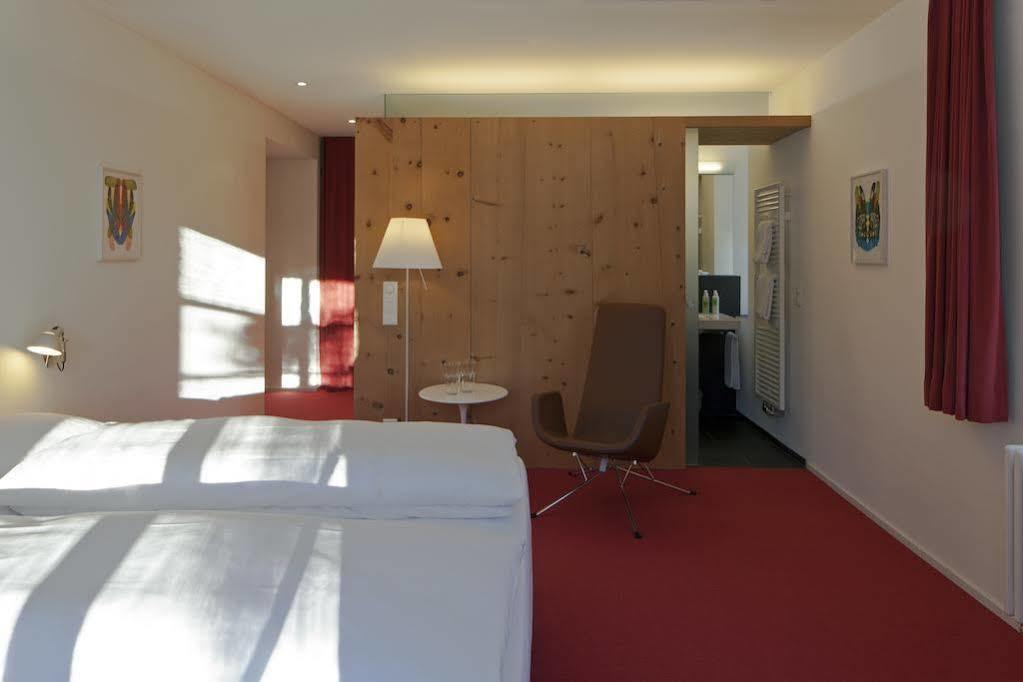 Hotel Castell Zuoz Luaran gambar