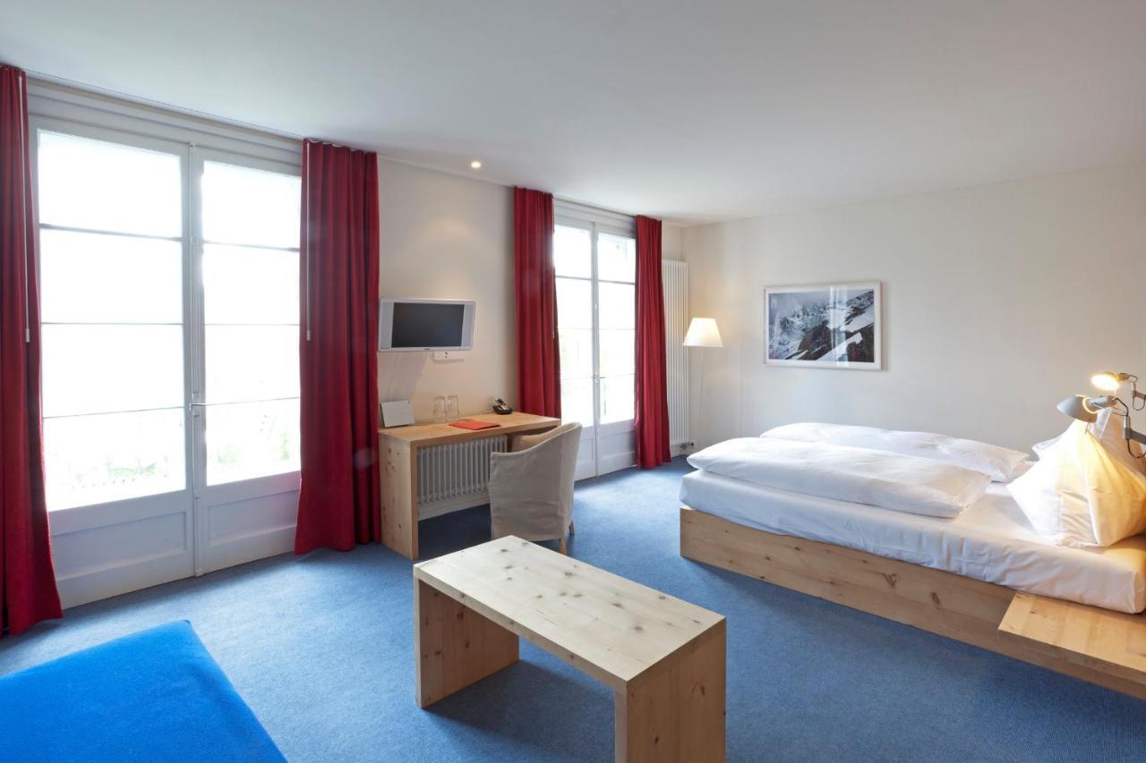Hotel Castell Zuoz Bilik gambar